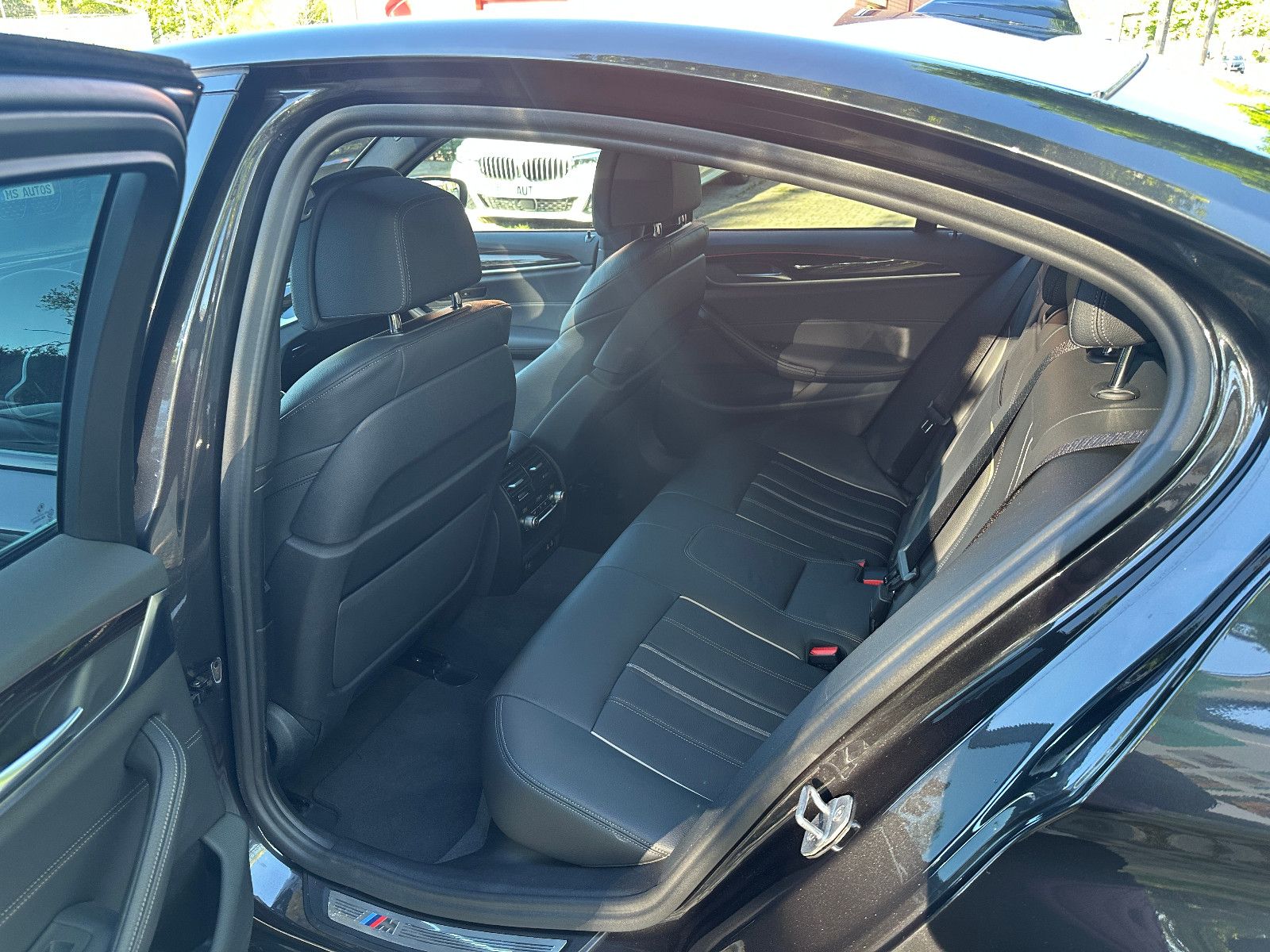BMW 530 d xDrive MSport*Glass.Dach*Head Up*Massage foto 18