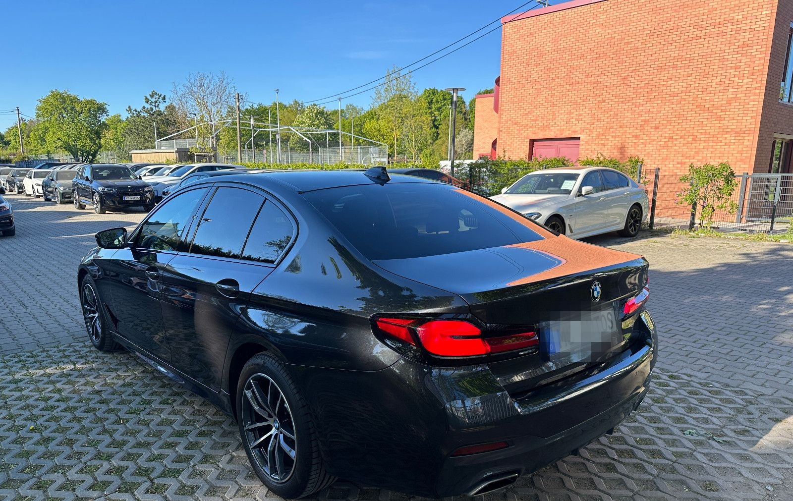 BMW 530 d xDrive MSport*Glass.Dach*Head Up*Massage foto 3