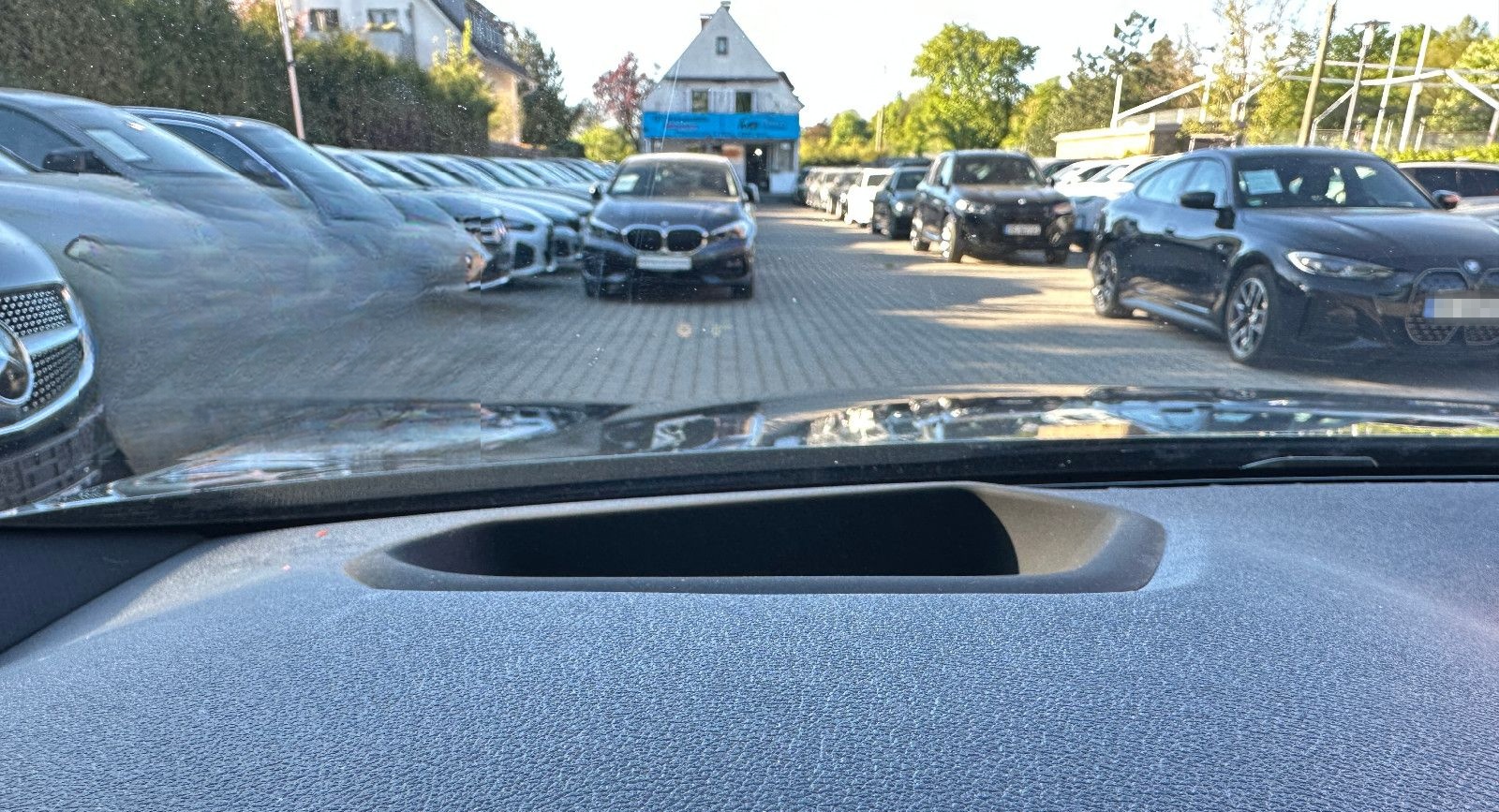 BMW 530 d xDrive MSport*Glass.Dach*Head Up*Massage foto 25