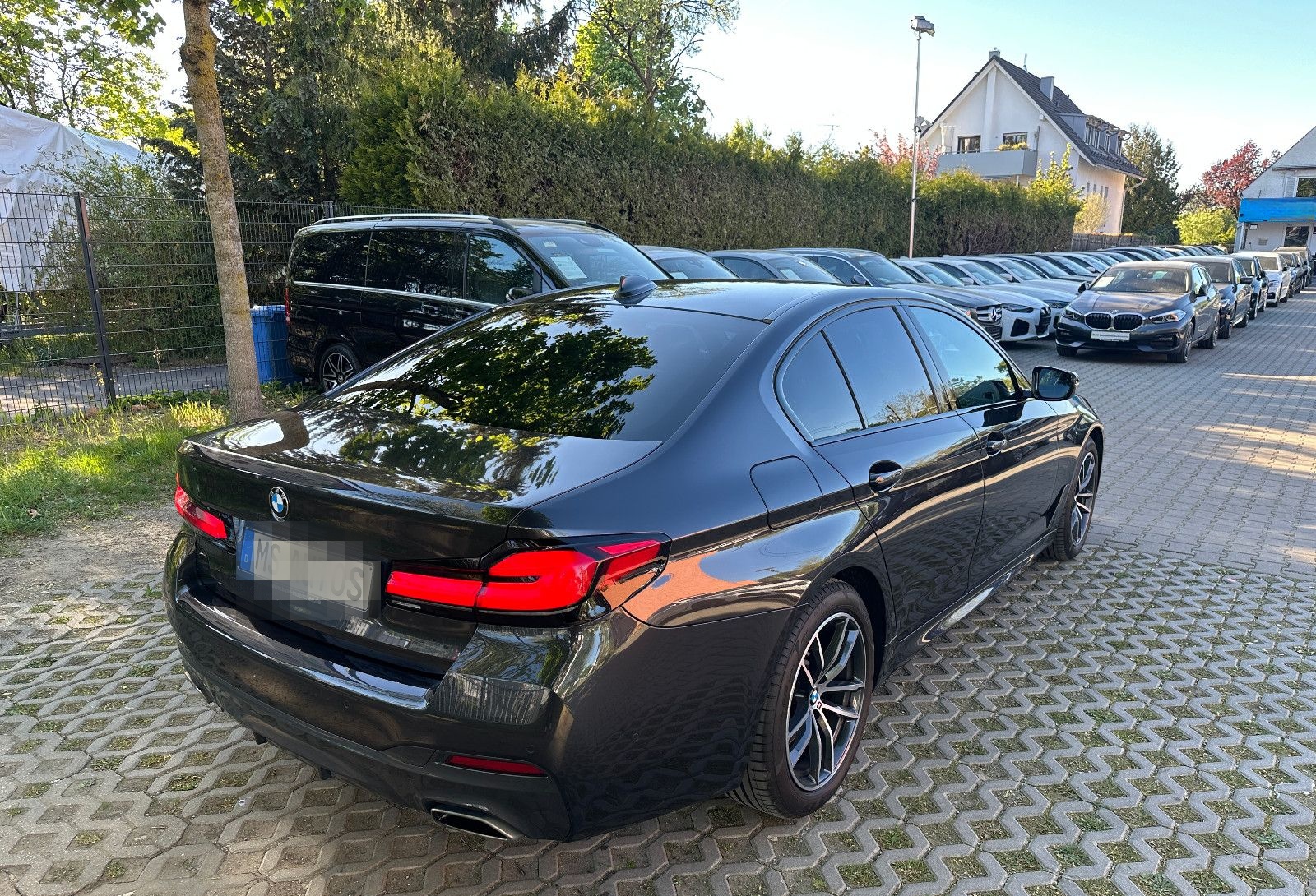 BMW 530 d xDrive MSport*Glass.Dach*Head Up*Massage foto 5