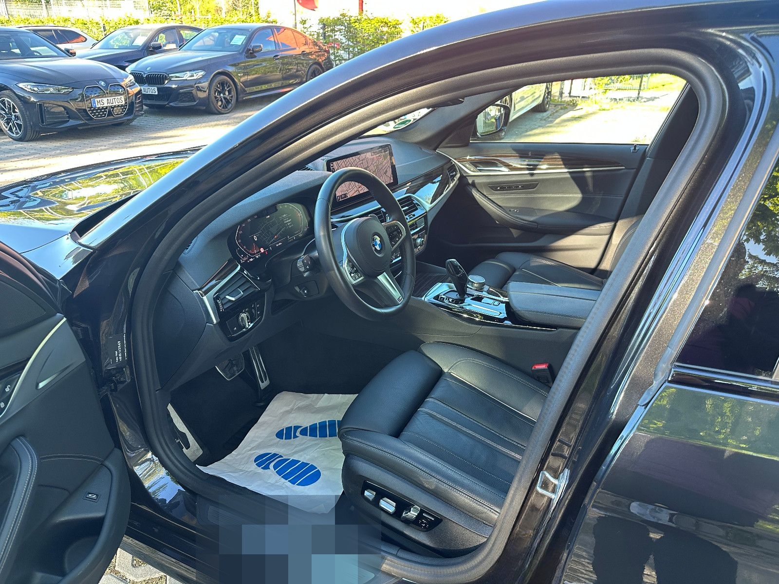 BMW 530 d xDrive MSport*Glass.Dach*Head Up*Massage foto 9