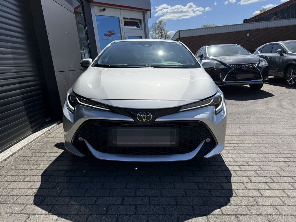 Toyota Corolla 1.2 Team D foto 2