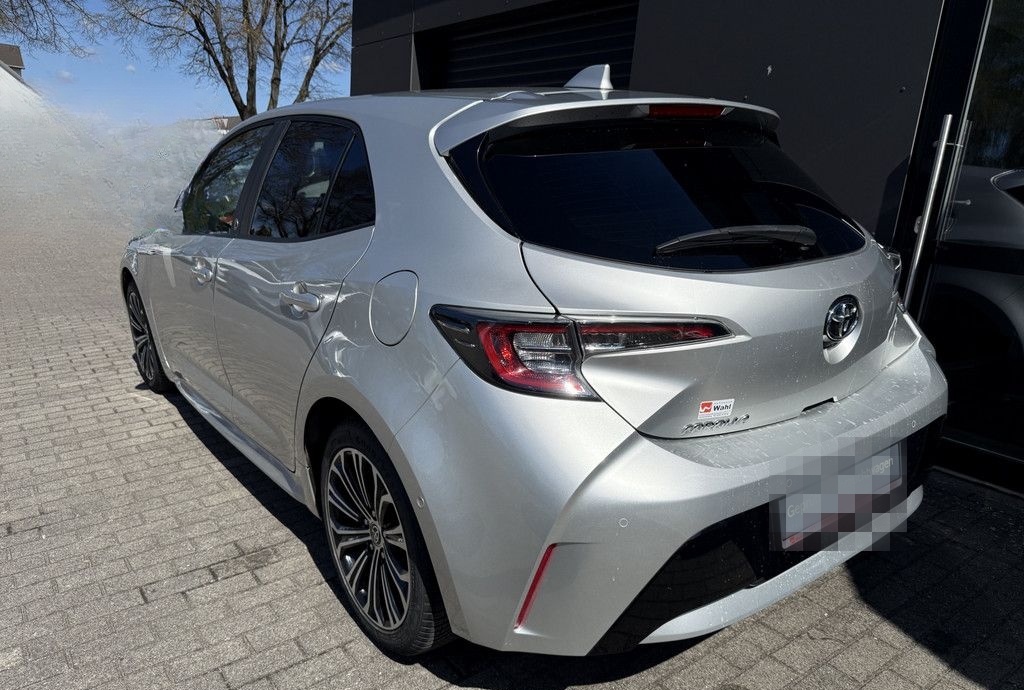 Toyota Corolla 1.2 Team D foto 4