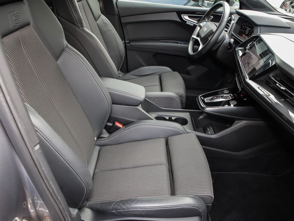 Audi Q4 e-tron 50 qu. S line Int. AHK Matrix Wärmep. foto 5