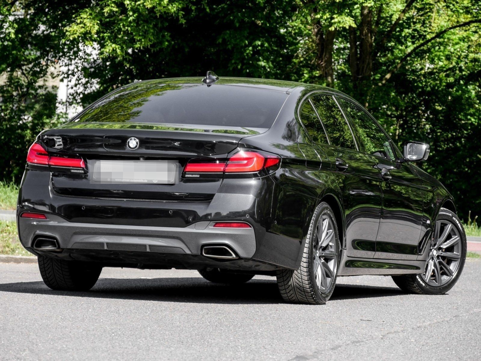 BMW 530d M SPORT+DA+PA+HiFi+ADAPT.LED foto 2