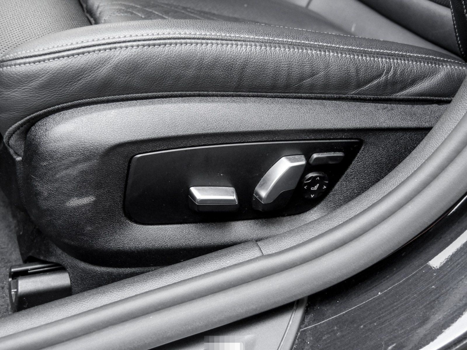 BMW 530d M SPORT+DA+PA+HiFi+ADAPT.LED foto 12