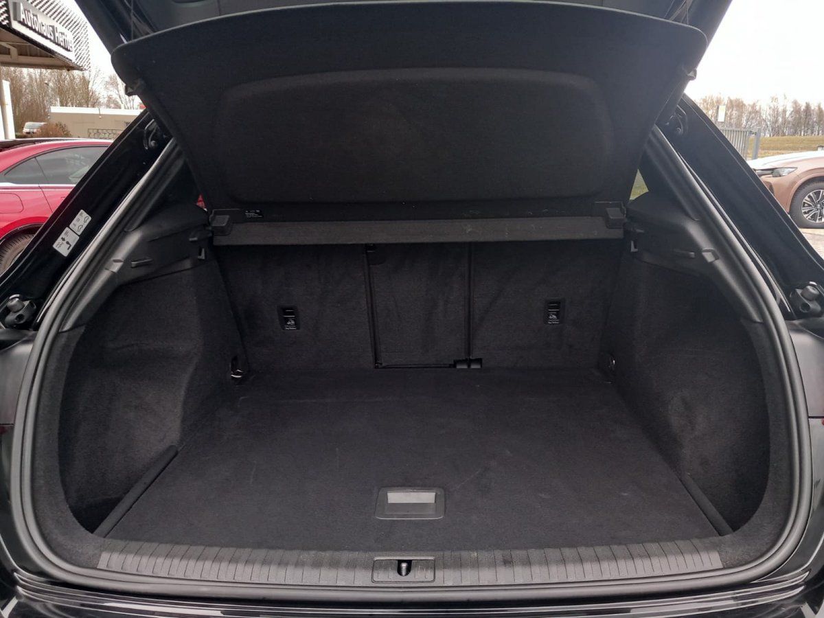 Audi Q3 ALCANTARA/AHK/8-FACH BEREIFT/E-HECKKLAPPE foto 11