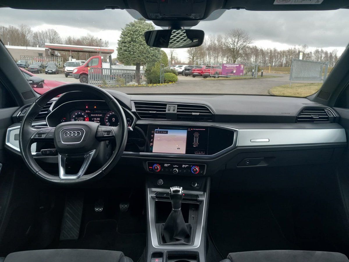Audi Q3 ALCANTARA/AHK/8-FACH BEREIFT/E-HECKKLAPPE foto 20