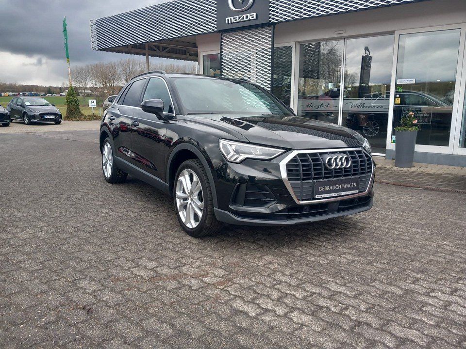 Audi Q3 ALCANTARA/AHK/8-FACH BEREIFT/E-HECKKLAPPE foto 3