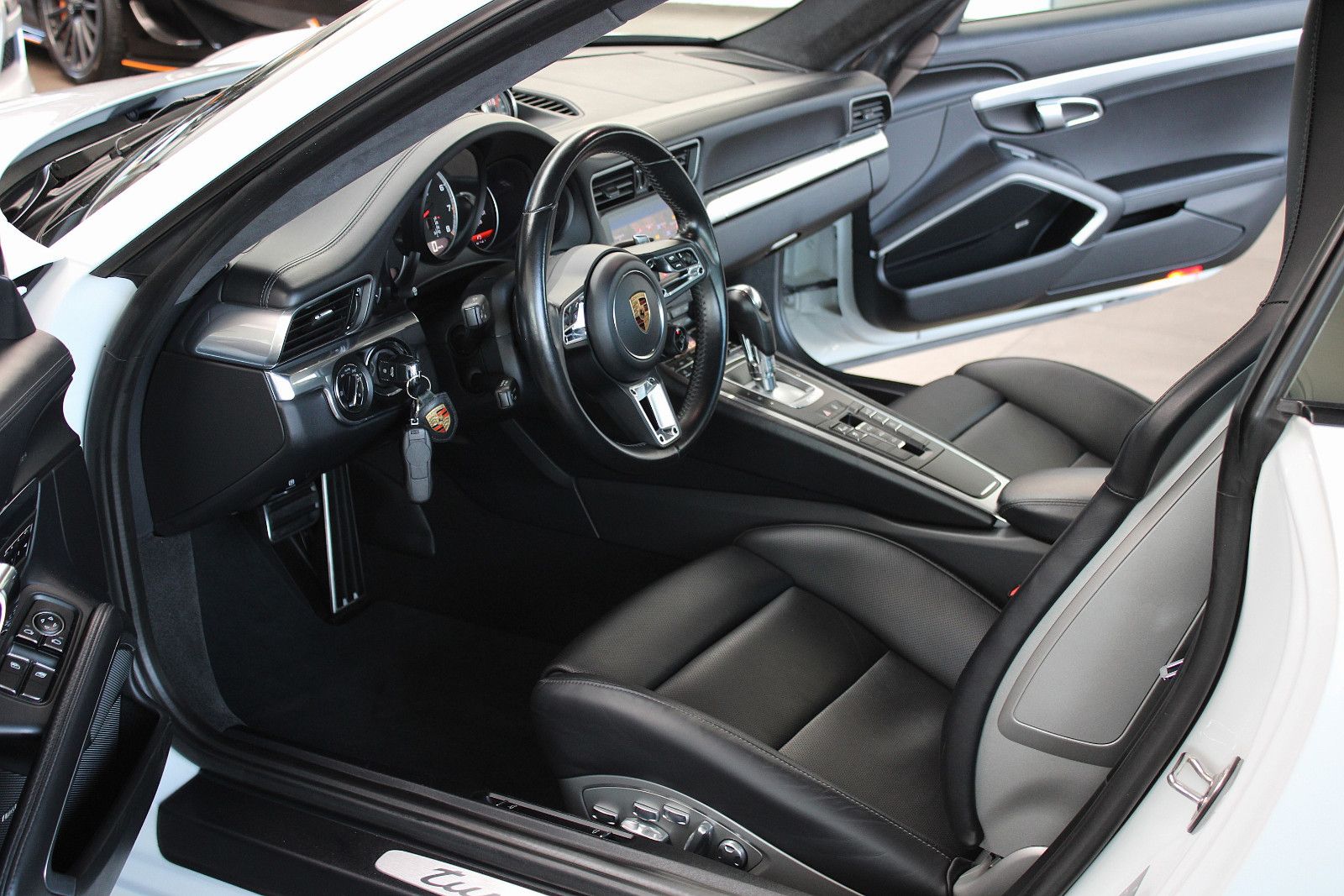 Porsche 911 TURBO COUPE SPORT-DESIGN/CHRONO/APPROVED NEU foto 2