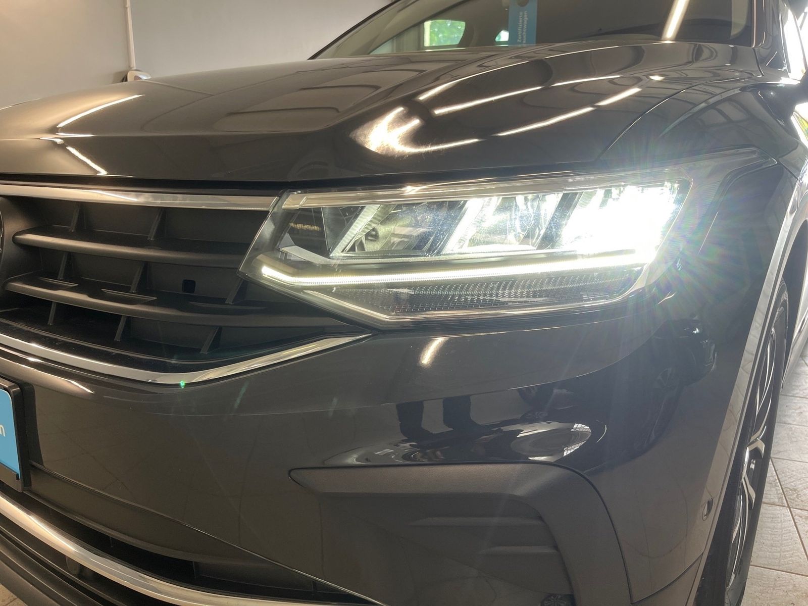 Volkswagen Tiguan LIFE TSI+ALU 17+NAVI+PARK ASSIST+TRAVEL A foto 13
