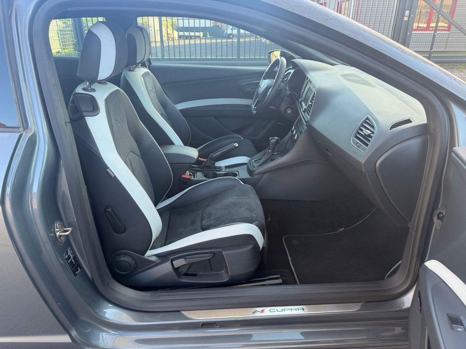 Seat Leon SC Cupra 280 DSG*LED*KLAPPENAUSPUFF* foto 14