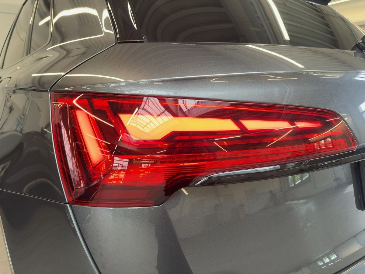 Audi Q5 S line 55 2.0 TFSI e quattro virtual AHK Pano foto 17