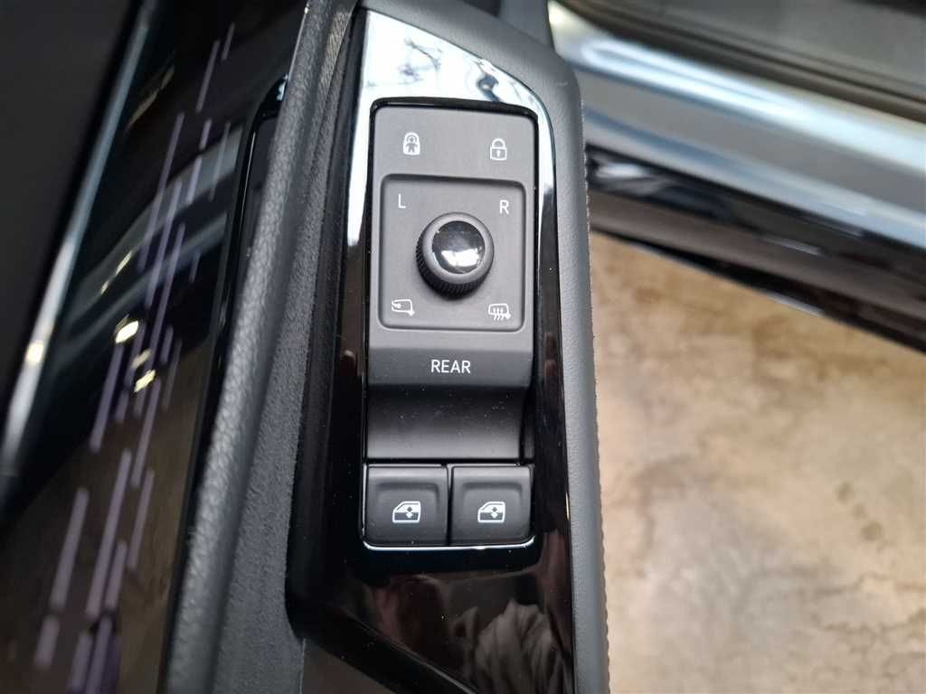 Volkswagen ID.7 Tourer Pro 77 kWh Exterieur+Interieur Plus foto 16