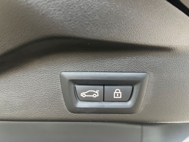 BMW X5 xDrive 30d M-Sport HUD ACC RFK Memory Navi Le foto 19