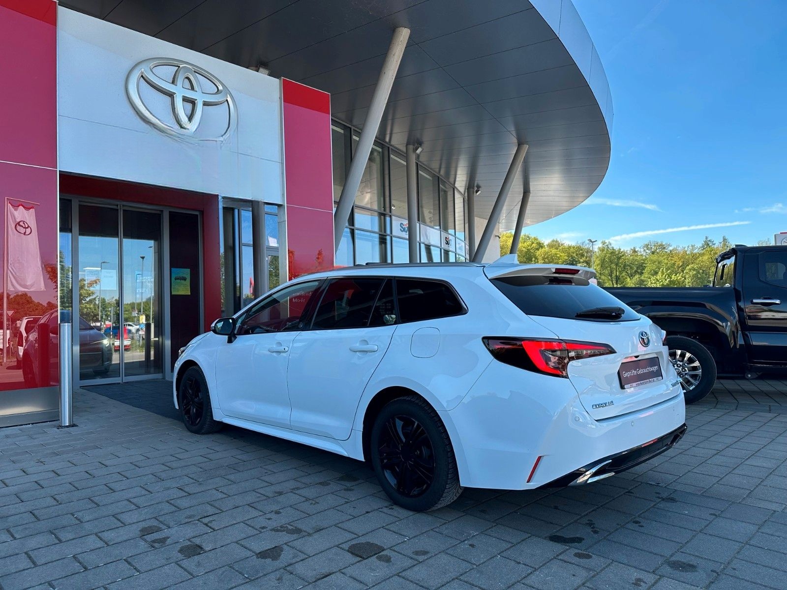 Toyota Corolla 2.0 TS Hybrid Team Deutsch., NAVI, LED foto 6