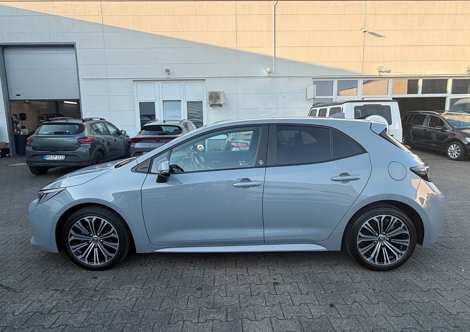 Toyota Corolla Hybrid Team D KAMERA/KLIMA/NAVI/CARPLAY foto 7