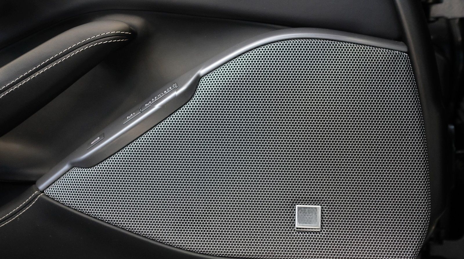 Ferrari Portofino M/CARBON/ADAS/JBL/BELÜFTUNG/360CAMERA foto 25