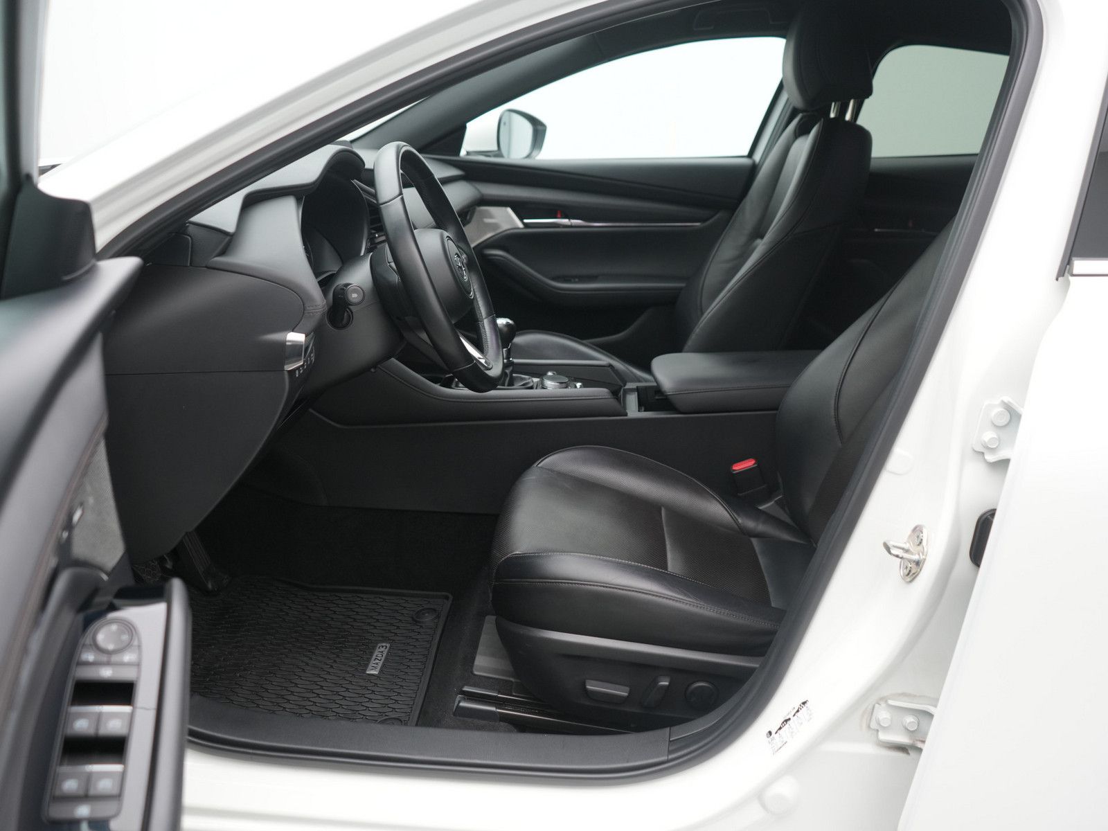 Mazda 3 SKYACTIV-X Selection ACC LEDER BOSE 360°KAM foto 8