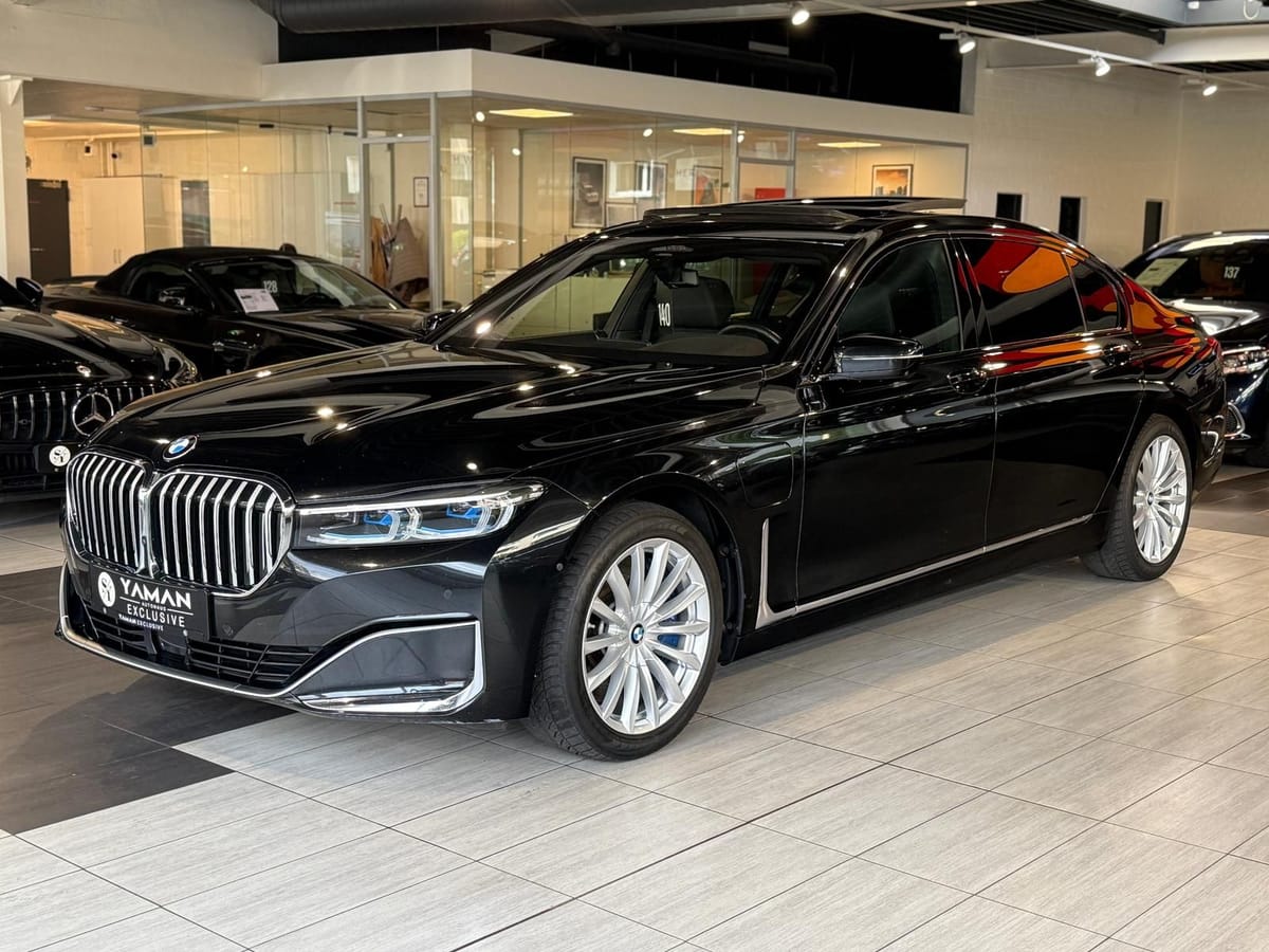 BMW 745e Lang xDrive PanoSKY Laser H&K HUD Massage