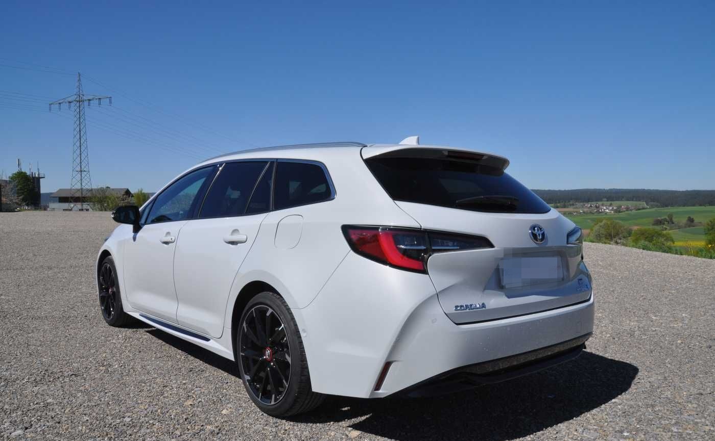 Toyota Corolla Touring Sports Hybrid 2.0 GR Sport foto 3