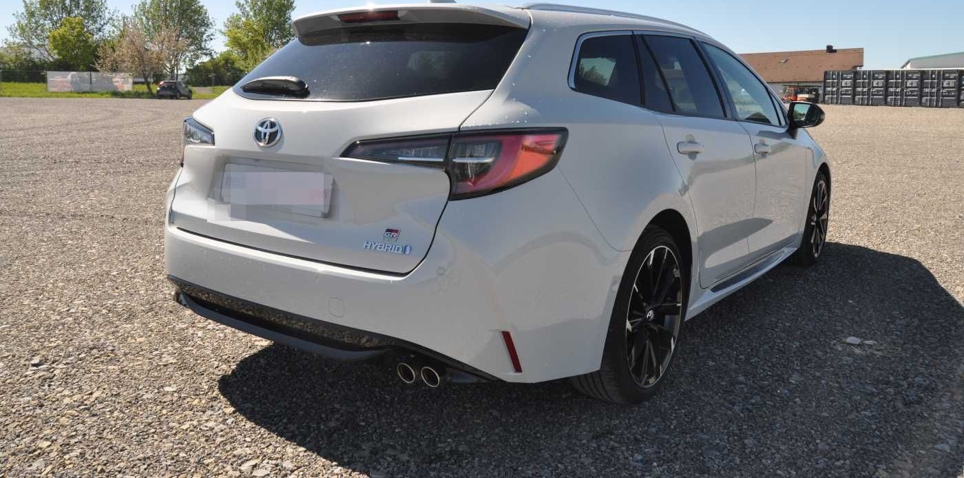 Toyota Corolla Touring Sports Hybrid 2.0 GR Sport foto 4