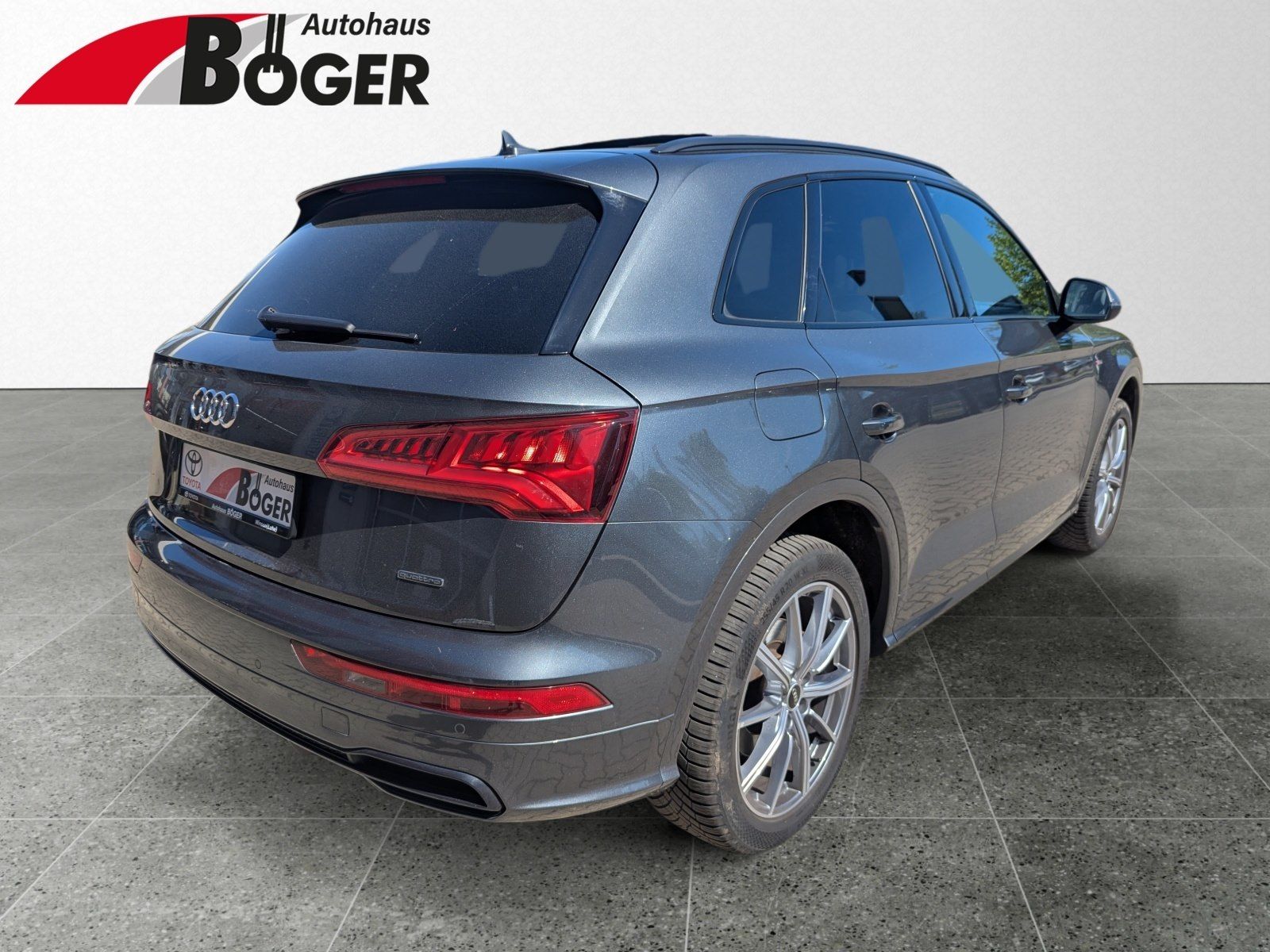 Audi Q5 50 TFSI PLUG-IN *AHK PANO B&O* foto 6