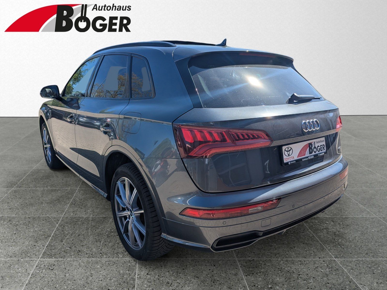 Audi Q5 50 TFSI PLUG-IN *AHK PANO B&O* foto 9