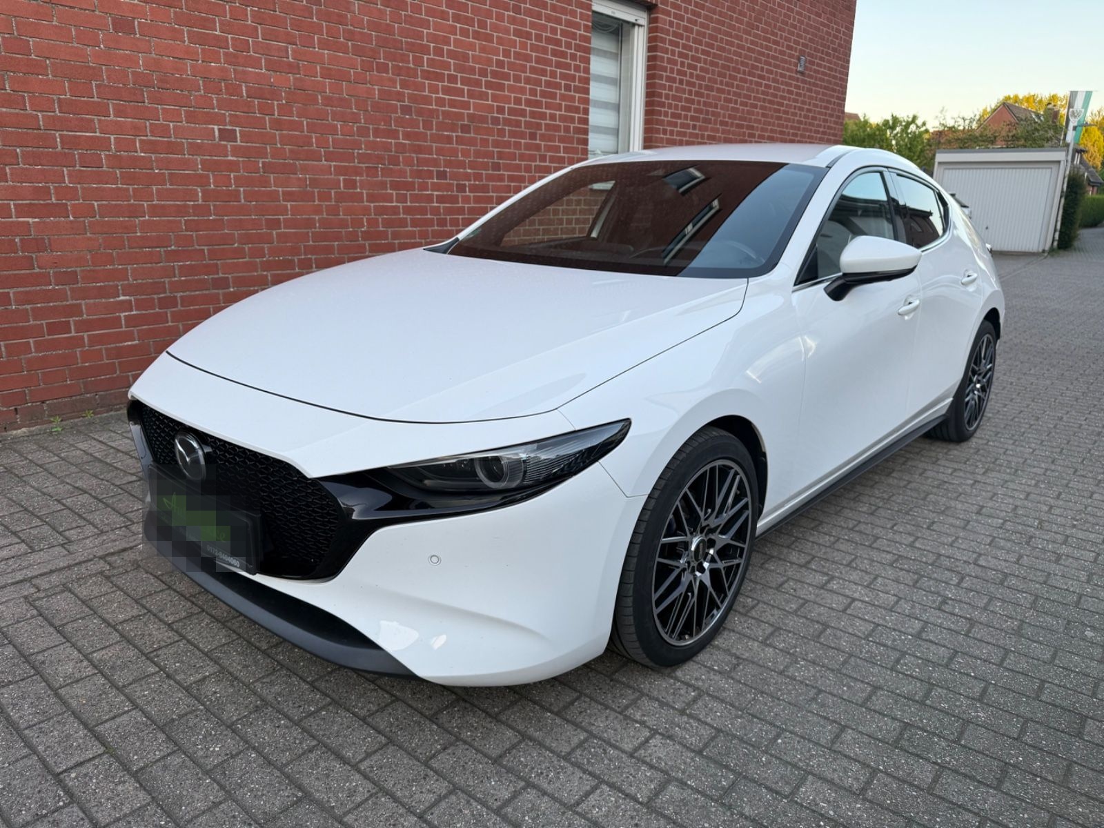 Mazda 3 "2.0 Edition 100"LED"Navi"SiHz"ACC"360°Kam"HUD foto 2