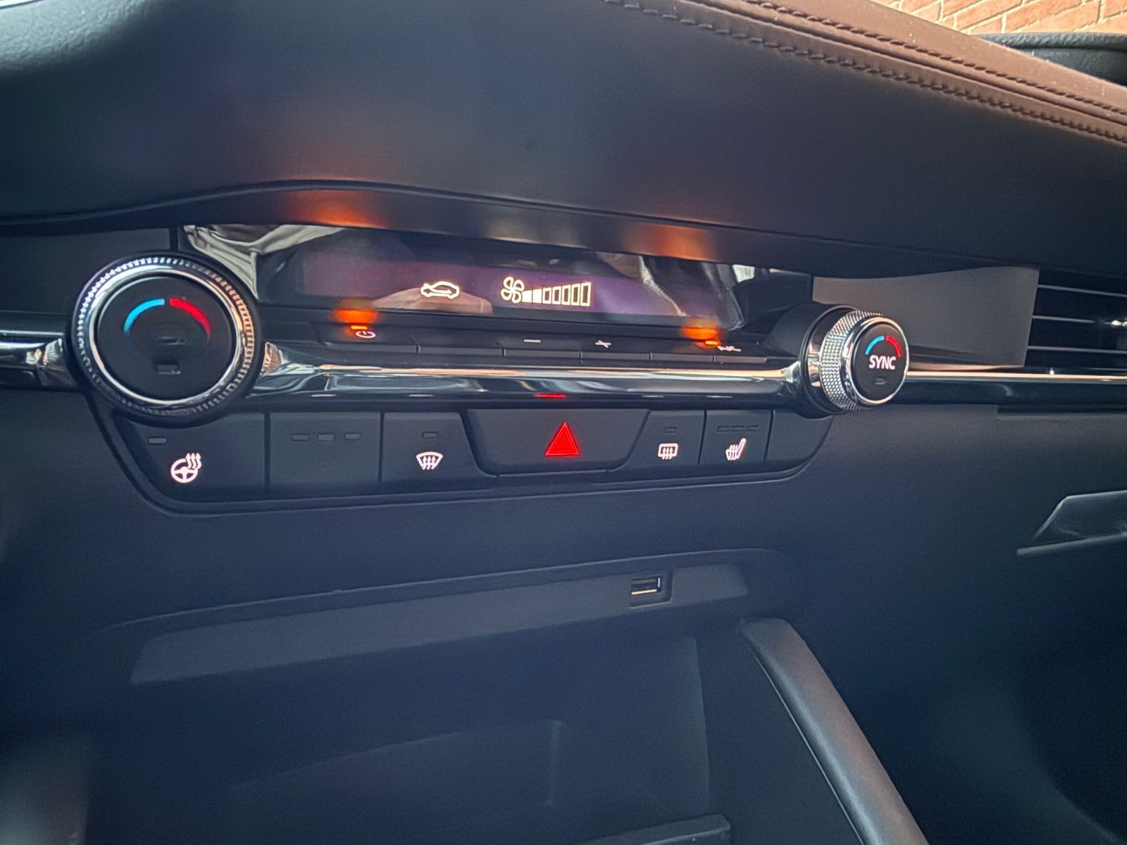 Mazda 3 "2.0 Edition 100"LED"Navi"SiHz"ACC"360°Kam"HUD foto 24