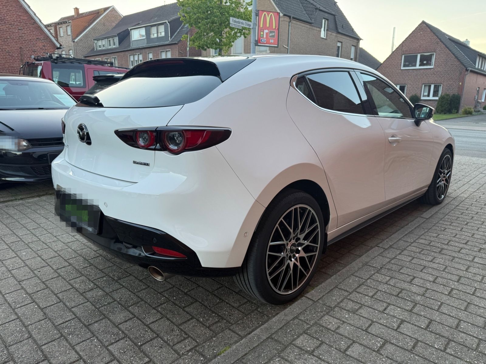 Mazda 3 "2.0 Edition 100"LED"Navi"SiHz"ACC"360°Kam"HUD foto 7