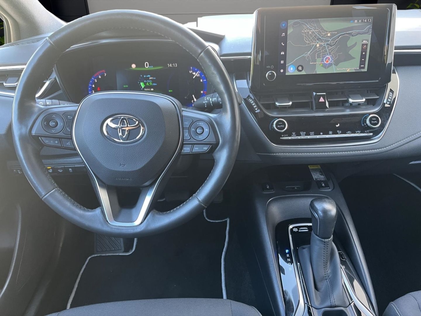 Toyota Corolla Touring Sports Hybrid Team D AHK abnehmb foto 13
