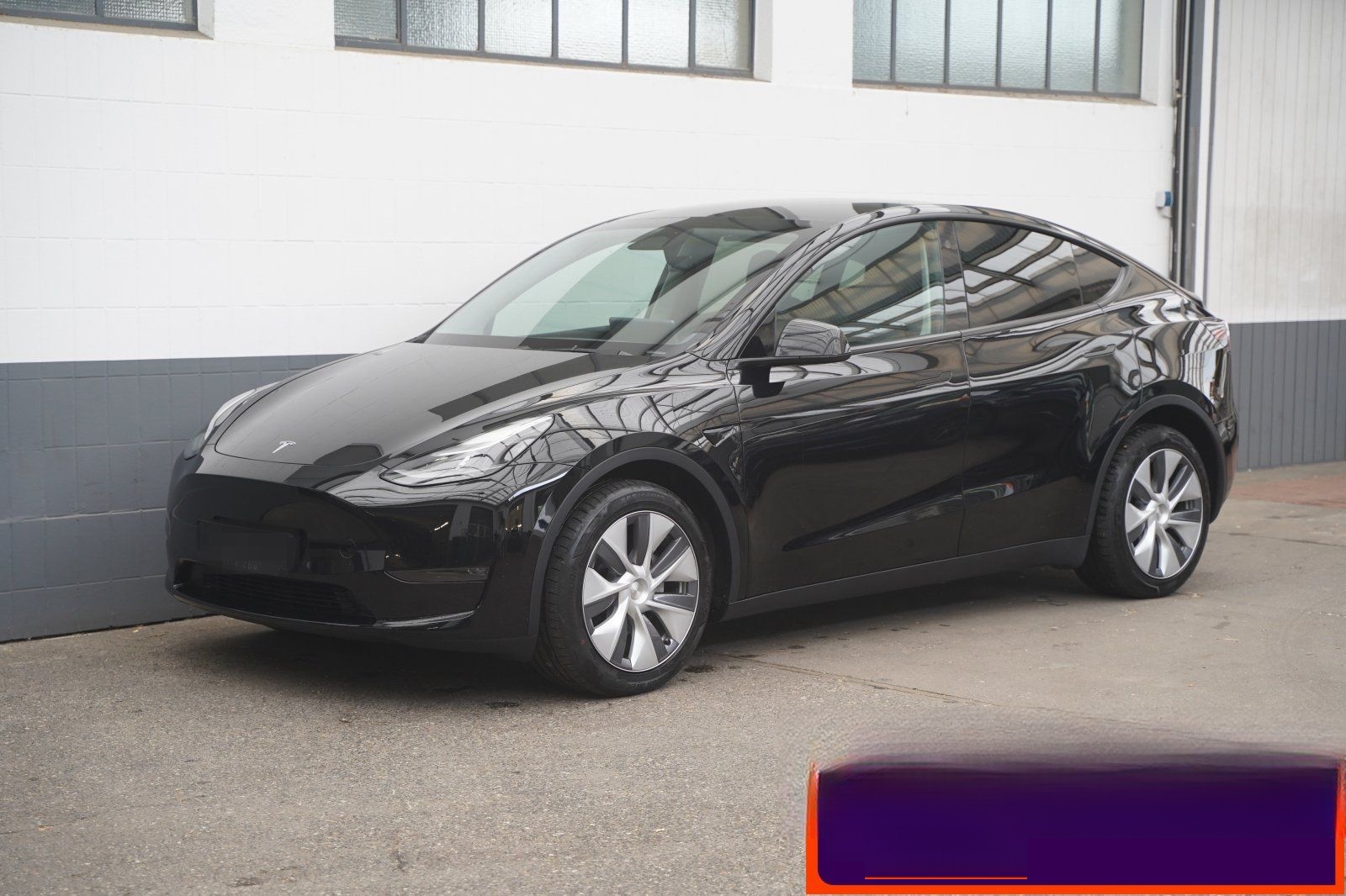 Tesla Model Y Long Range AWD *Mwst. ausweisbar* foto 1