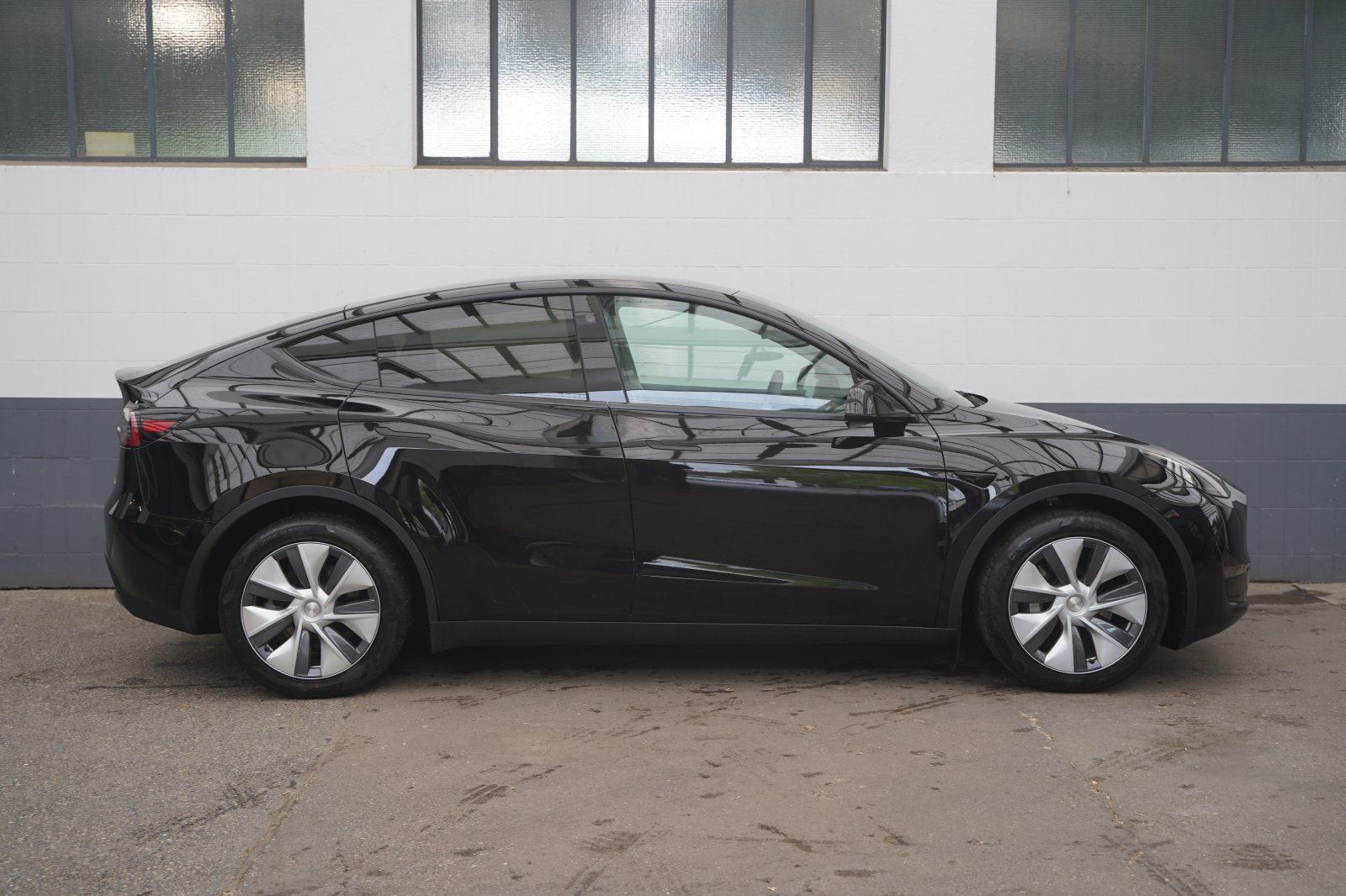 Tesla Model Y Long Range AWD *Mwst. ausweisbar* foto 21