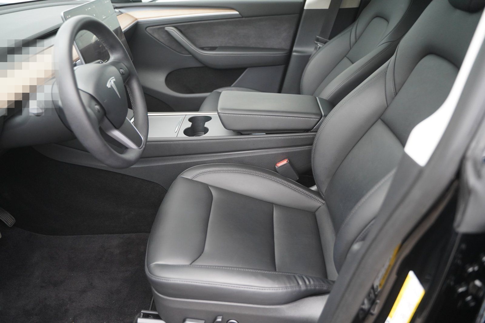Tesla Model Y Long Range AWD *Mwst. ausweisbar* foto 10