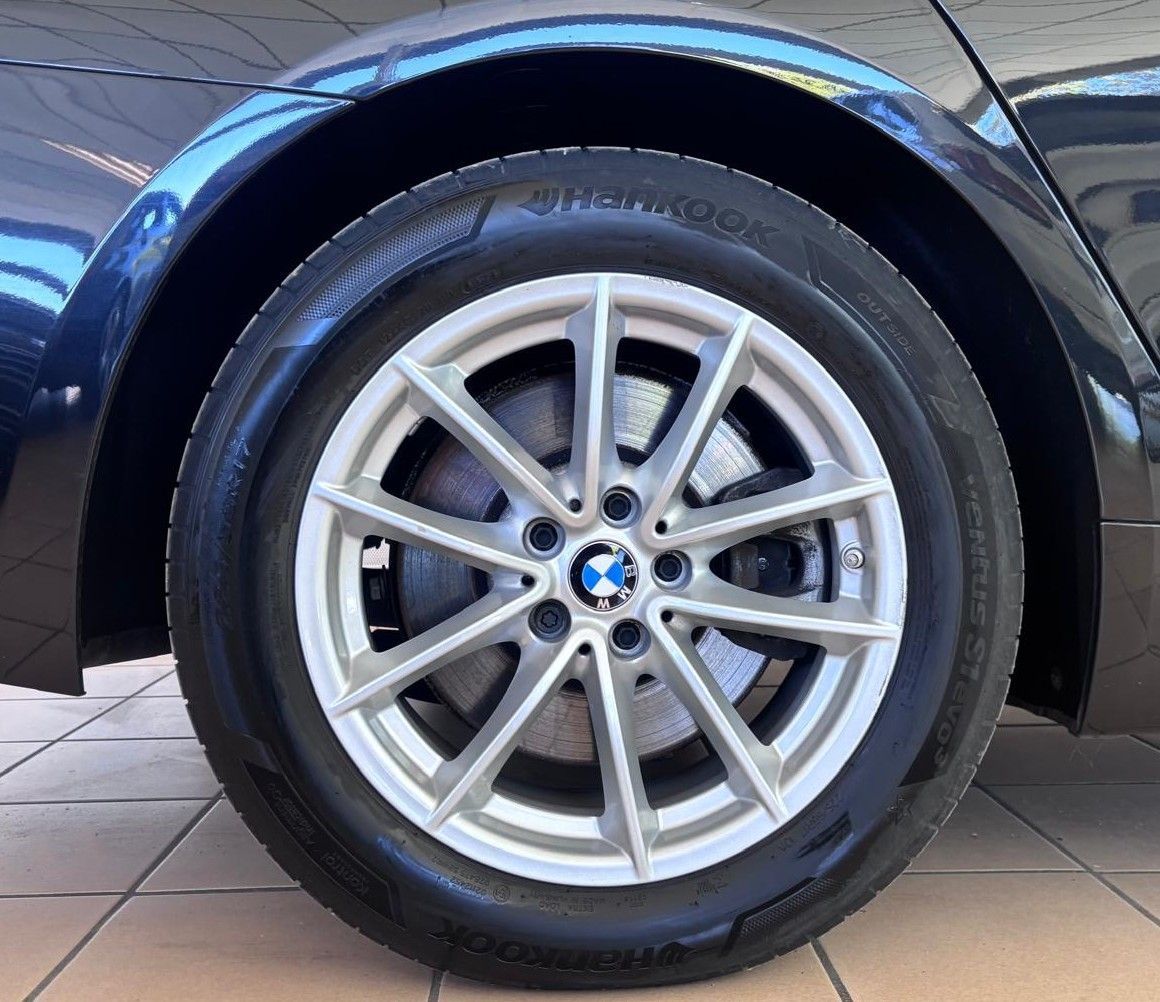 BMW 530 d Business LED Kamera ACC CarPlay H&K Virtua foto 19