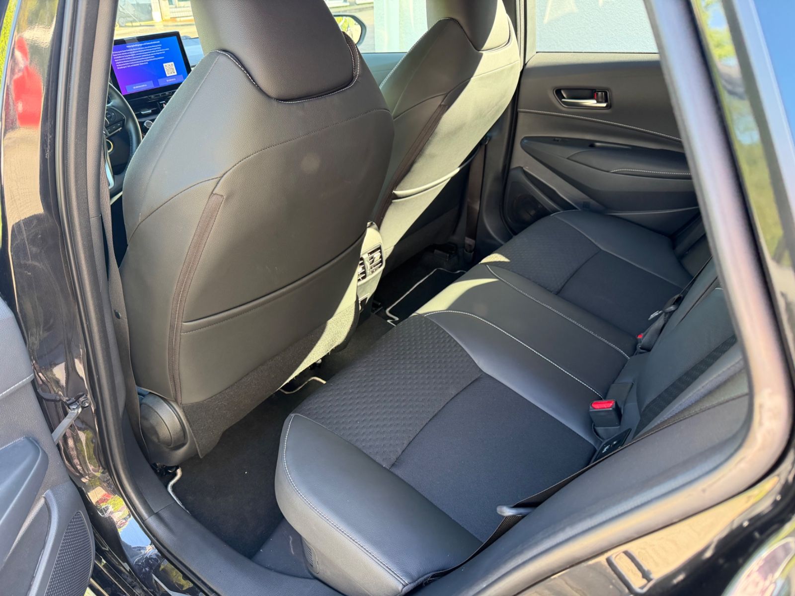 Toyota Corolla Touring Sports Hybrid Lounge foto 9