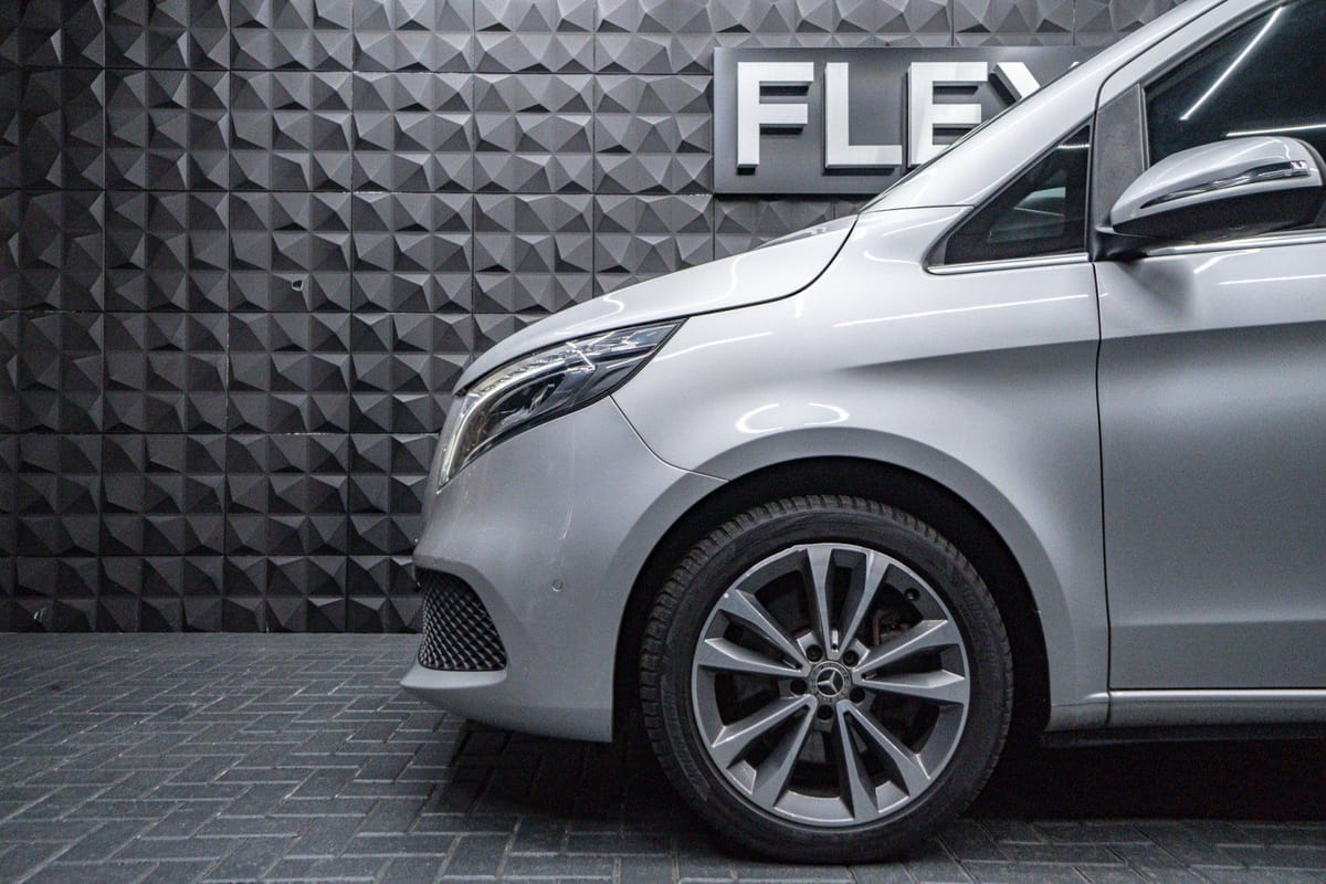 Mercedes-Benz V 250 Extralang AVANTGARDE 7Sitze foto 3