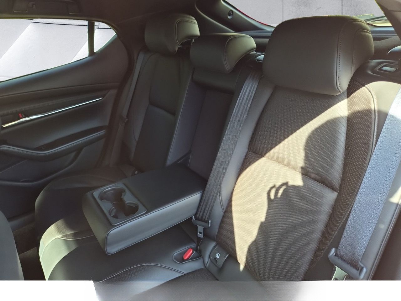 Mazda 3 5 HB 2.0L e-Skyactive G AT Exclusive-Line Navi foto 8