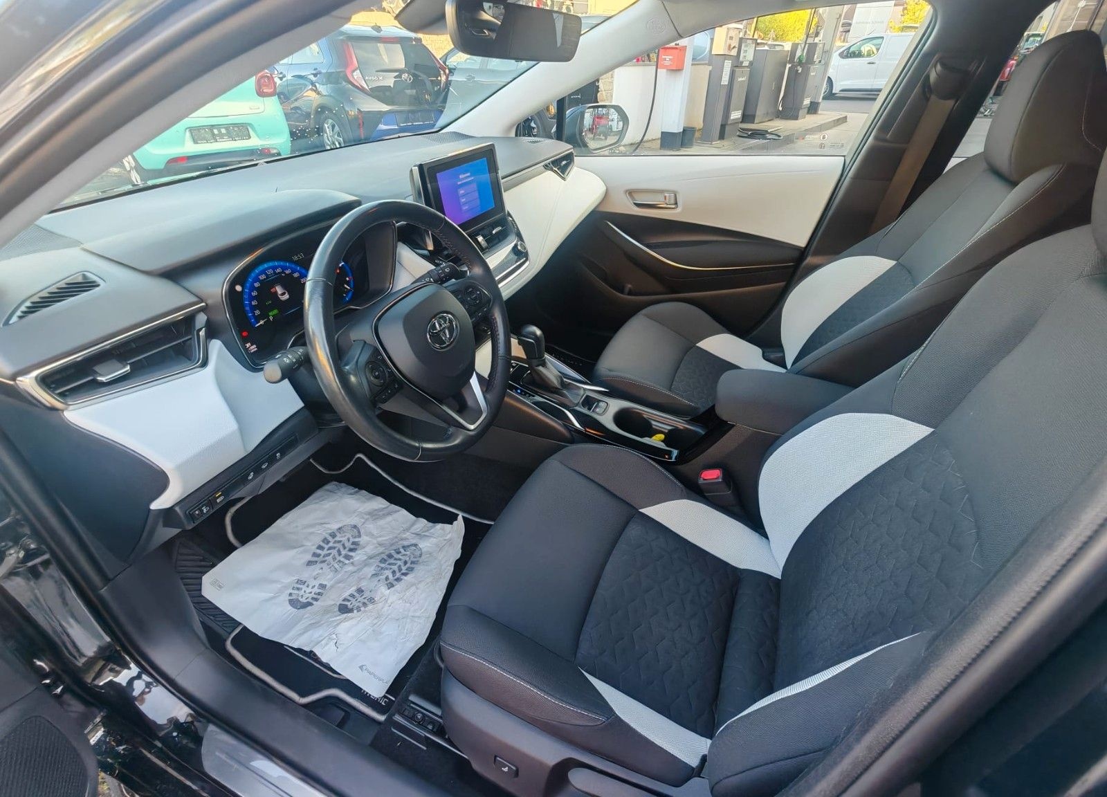 Toyota Corolla Touring Sports Hybrid Team D foto 23