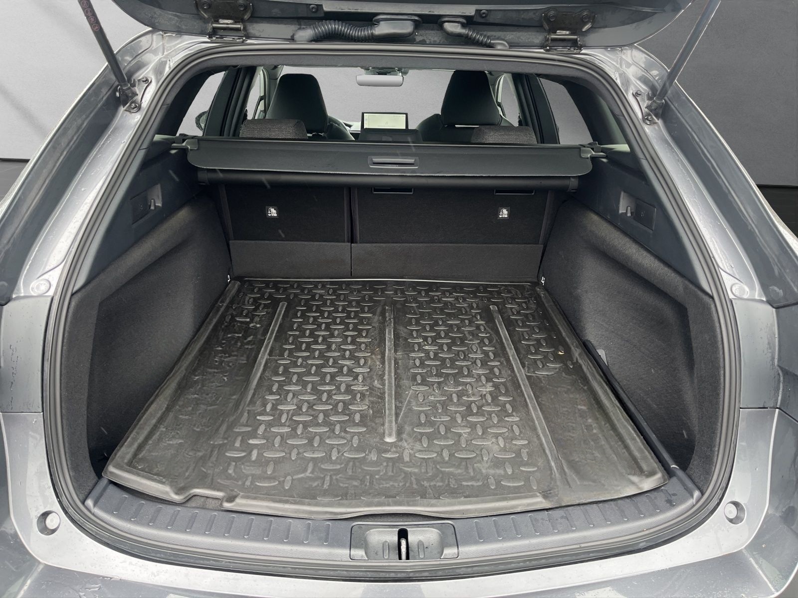 Toyota Corolla Touring Sports*Hybrid Teamplayer NAVI* foto 19