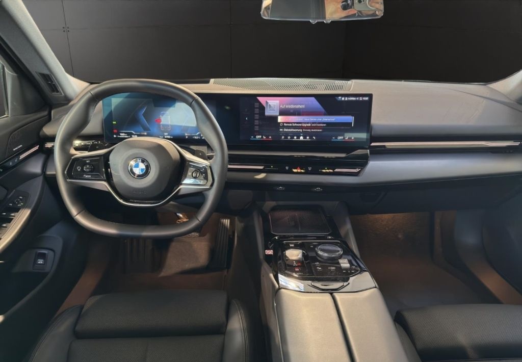 BMW 520 d-Limousine+Park-Assist+DWA+HarmanKardon+ foto 13