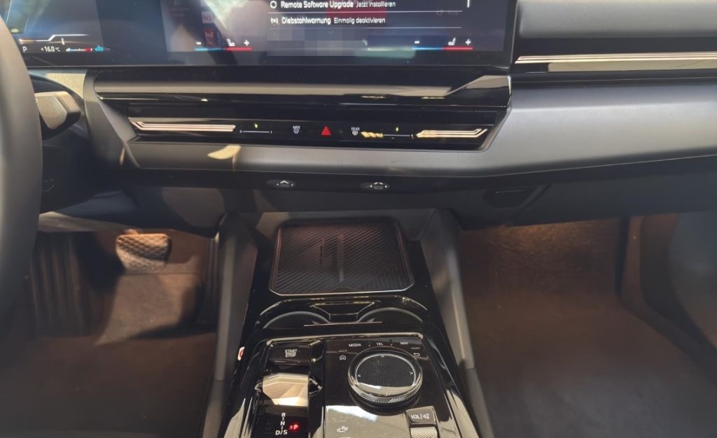 BMW 520 d-Limousine+Park-Assist+DWA+HarmanKardon+ foto 14