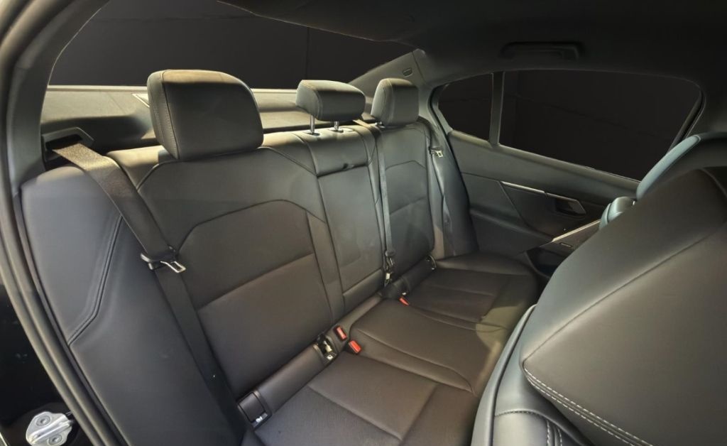 BMW 520 d-Limousine+Park-Assist+DWA+HarmanKardon+ foto 23