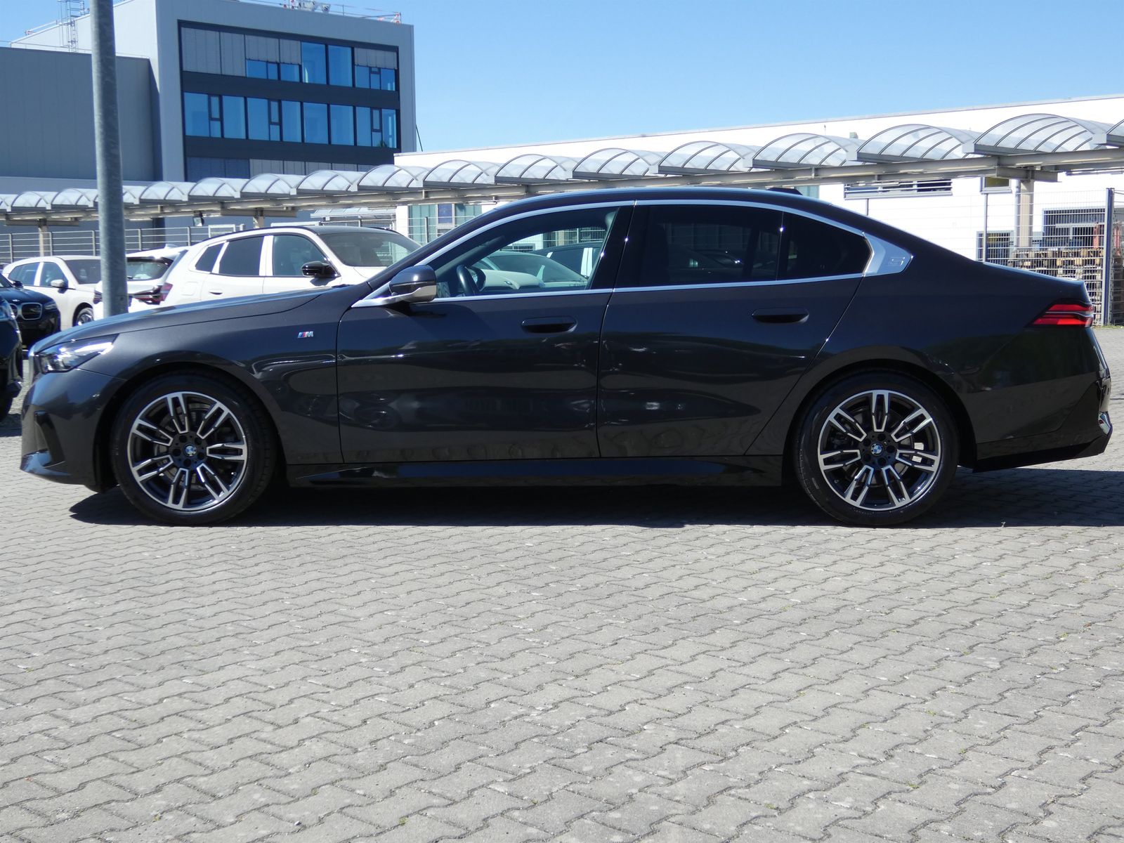 BMW 520d Limousine M Sportpaket DAB LED Komfortzg. foto 4