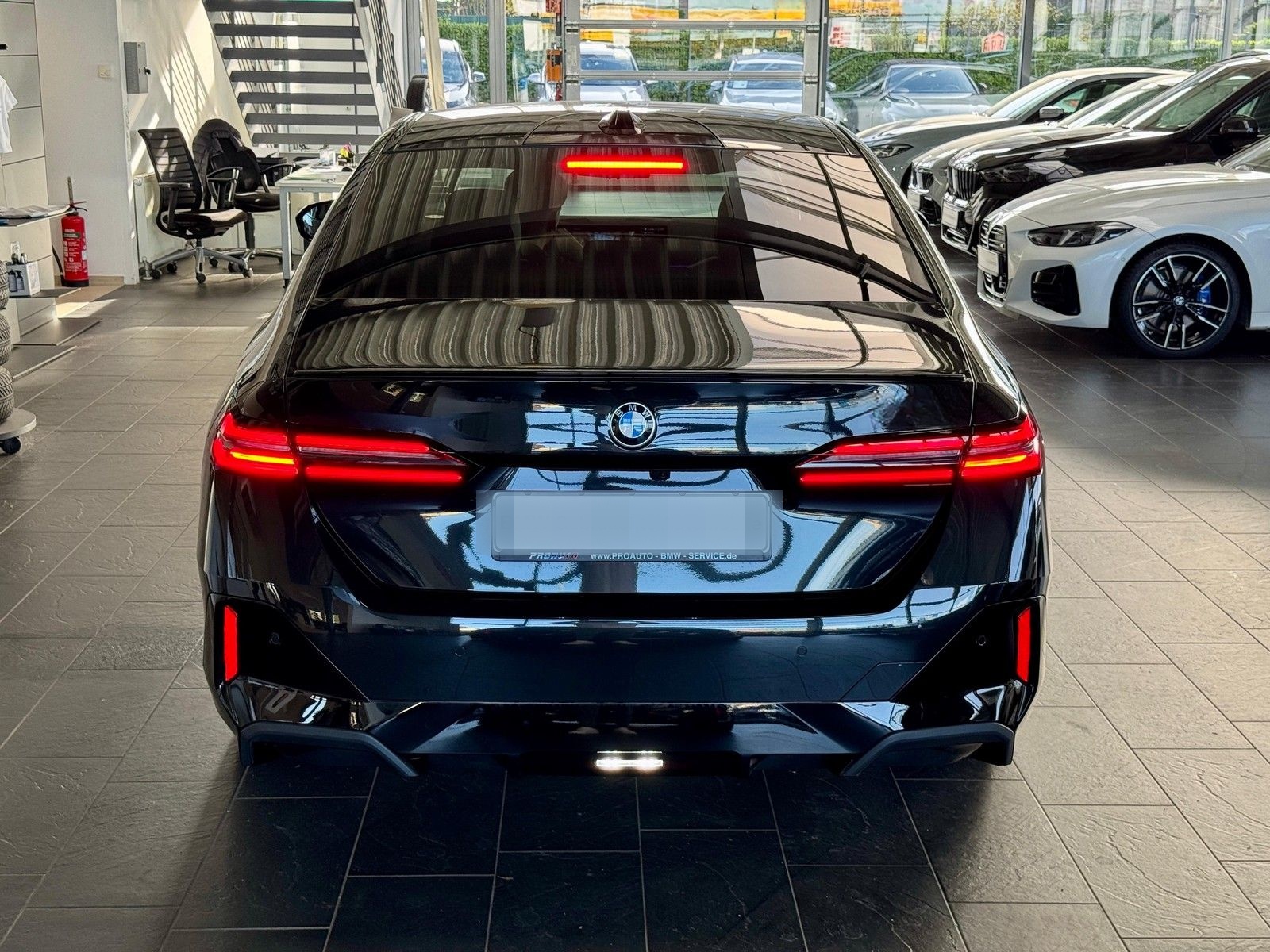 BMW 520d M Sport PRO 360°/Pano/K.Zg/A-LED/HUD/21" foto 4