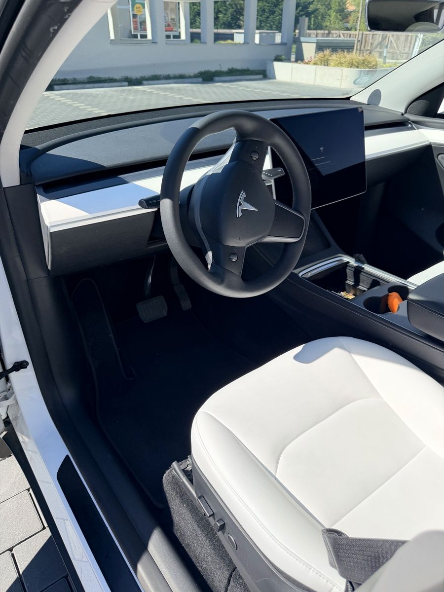 Tesla Model Y RWD 2023 | LFP | Weiß/Weiß foto 4