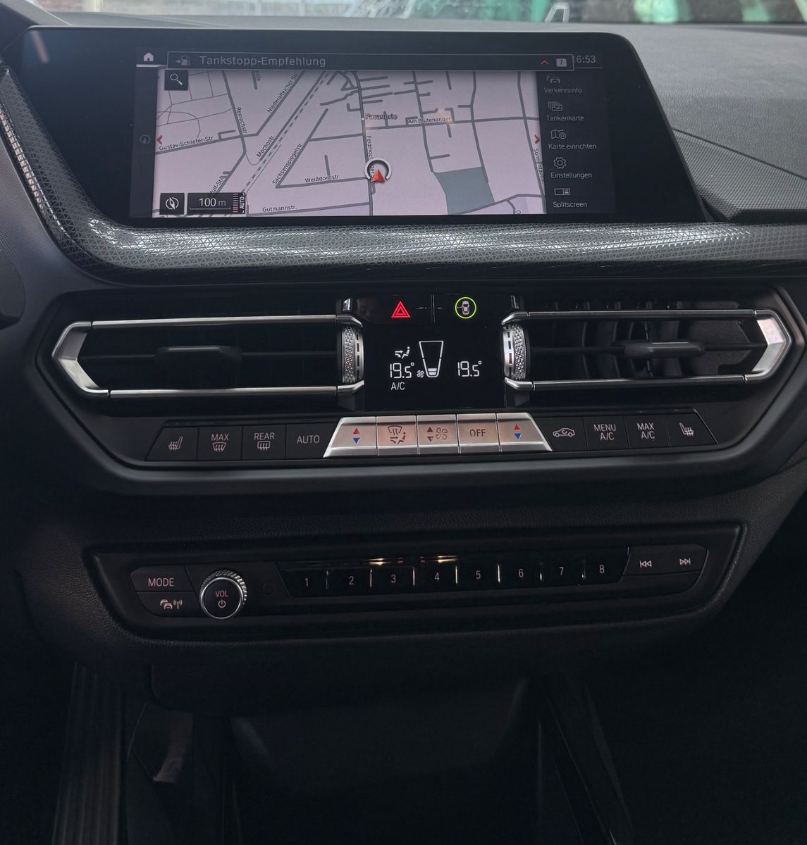 BMW 118 1 Limousine 118 i*Kamera*M-Lenkrad*Navi* foto 14