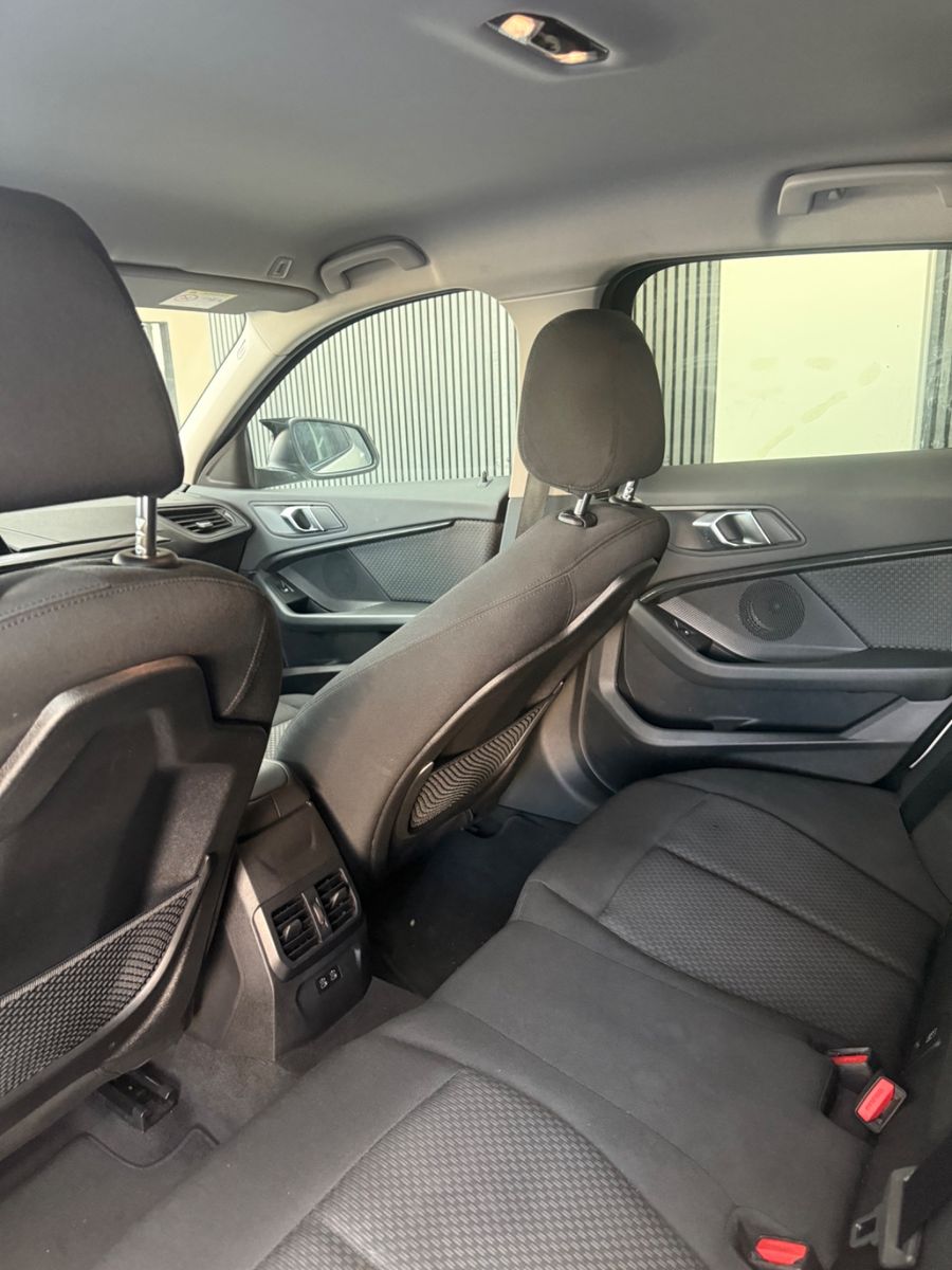 BMW 118 1 Limousine 118 i*Kamera*M-Lenkrad*Navi* foto 7
