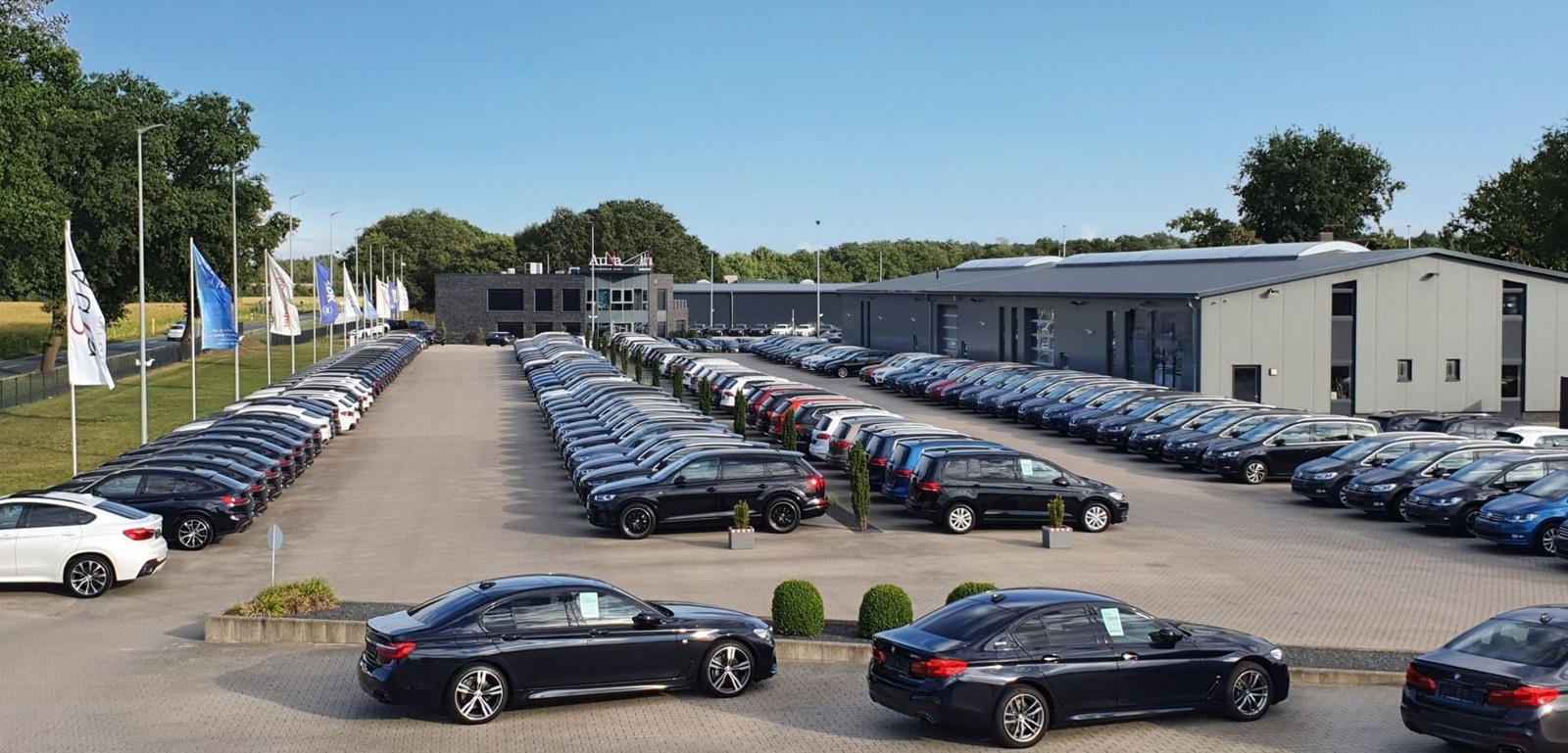 BMW 520d xDrive M Sport NAV+LASER+HEADUP+KAM+19ZO+PP foto 16